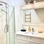 Spacious In With Terrace * Oporto
