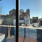 Spacious In With Terrace Apartmán