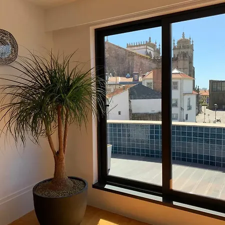 Spacious In With Terrace Апартаменты