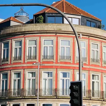 Spacious In With Terrace