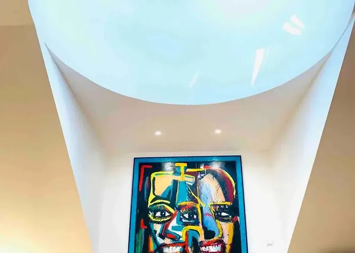 Διαμέρισμα Spacious In With Terrace *