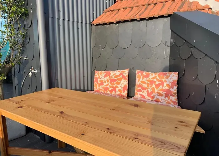 Διαμέρισμα Spacious In With Terrace