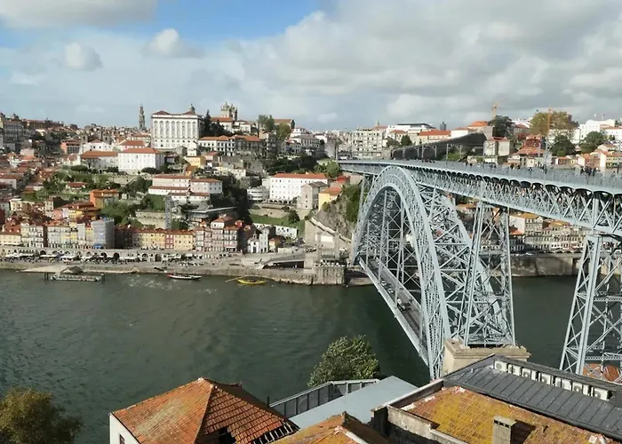 Διαμέρισμα Spacious In With Terrace