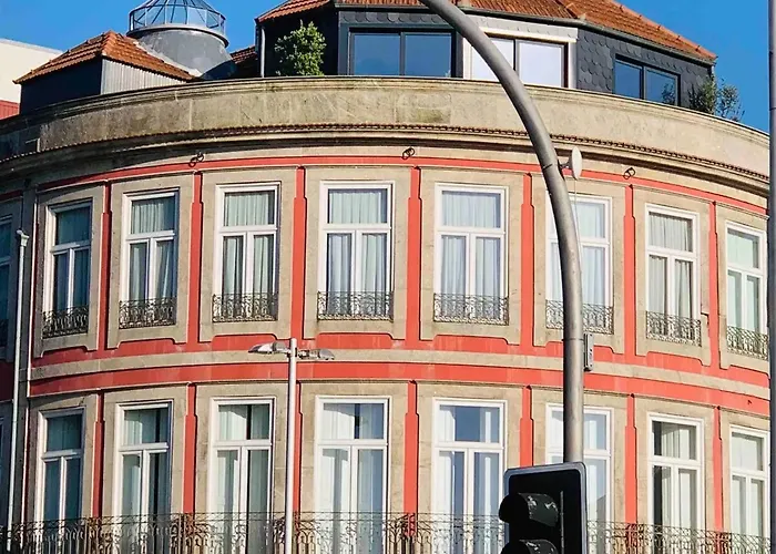 Spacious In With Terrace