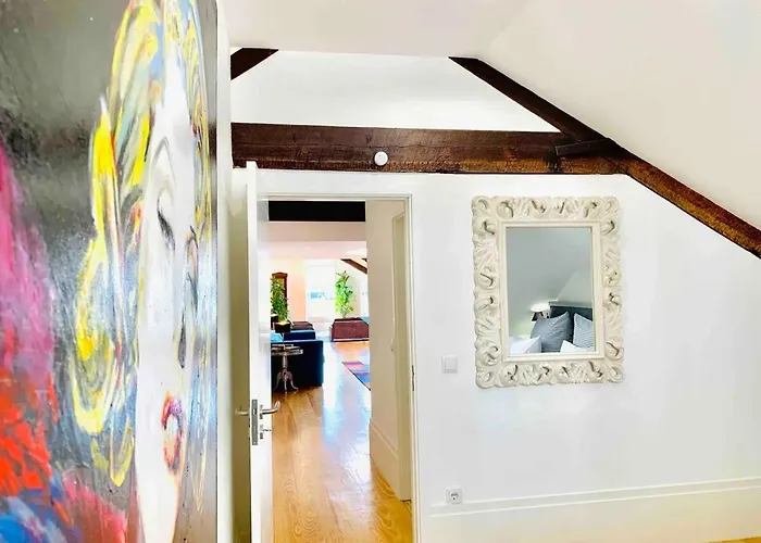 Spacious In With Terrace *