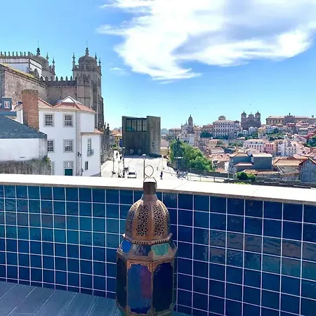 Spacious In With Terrace *