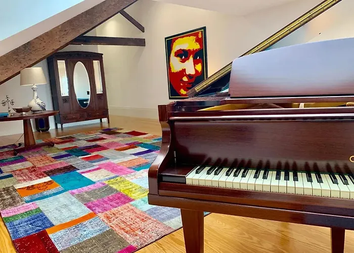 Apartment Spacious In With Terrace *